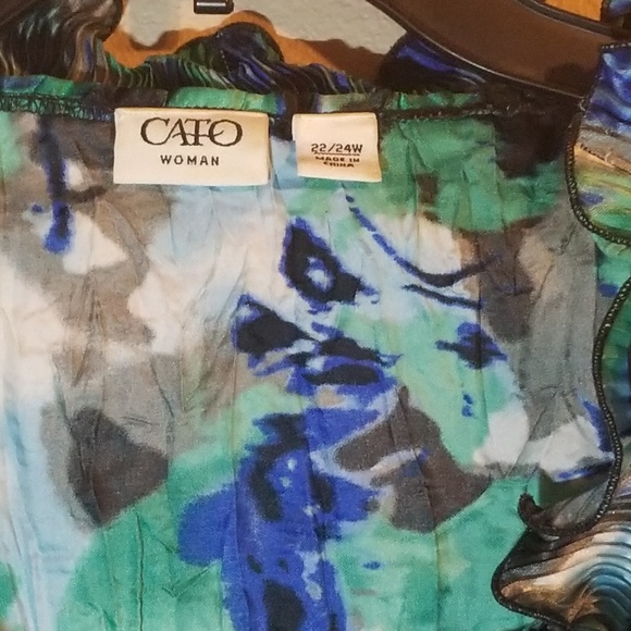 Cato Ruffle Front Top - Picture 5 of 5